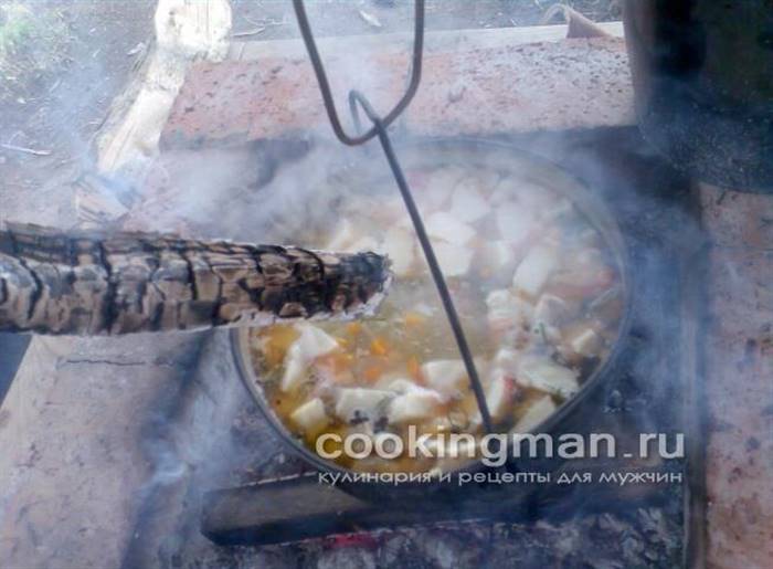 юшка з форелі